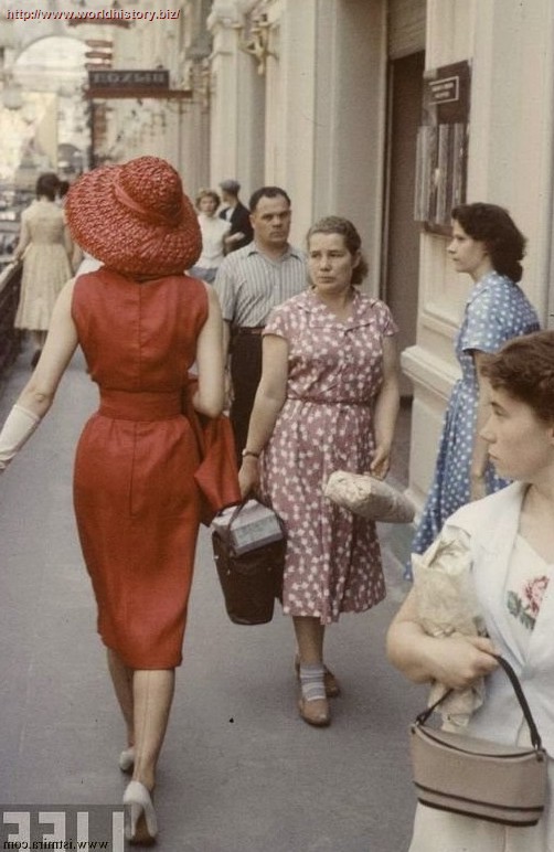Christian Dior in Moscow. 1959.
