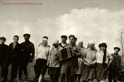 Collective Farming in the USSR 