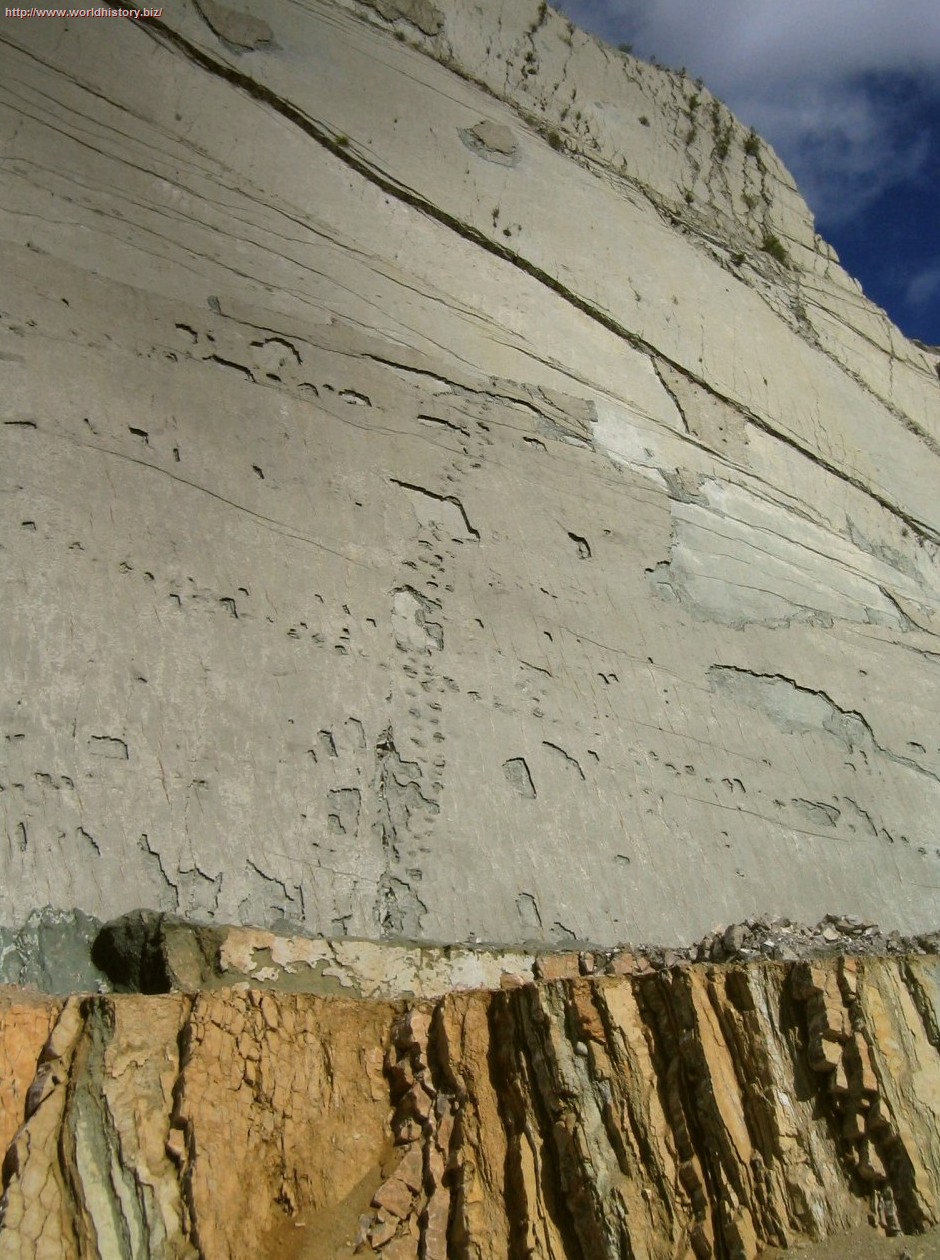 Cal Orko - The Dinosaur Wall of Bolivia |